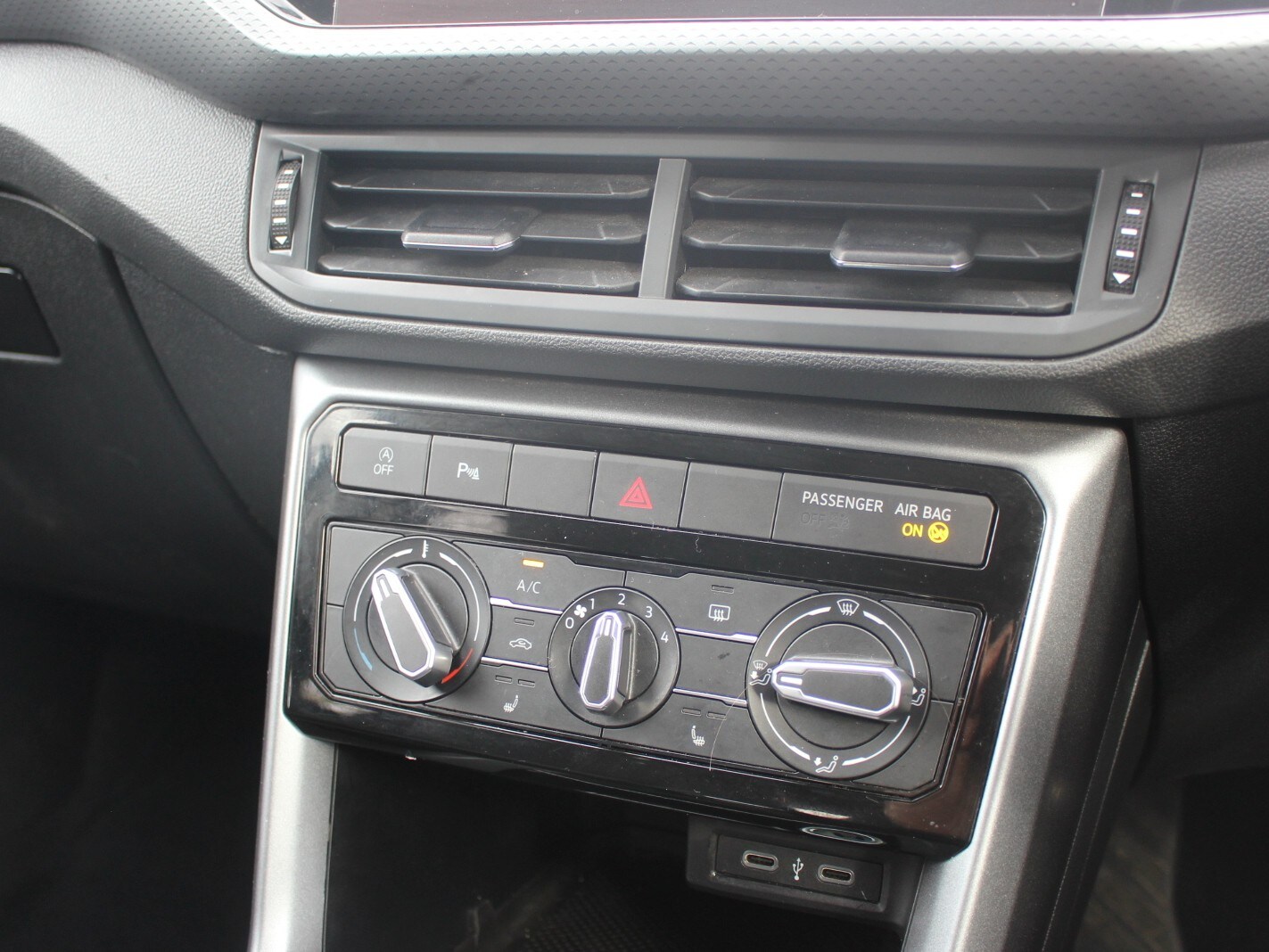 Used Volkswagen T-Cross 2021 for sale - 77872261: Photo 27