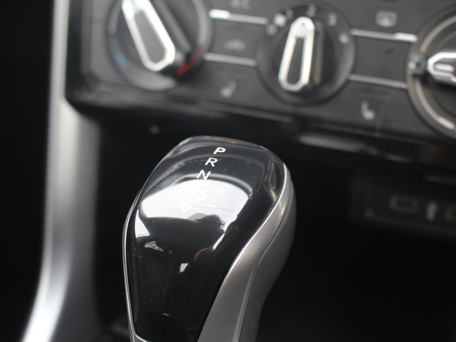 Used Volkswagen T-Cross 2021 for sale - 77872261: Photo 29