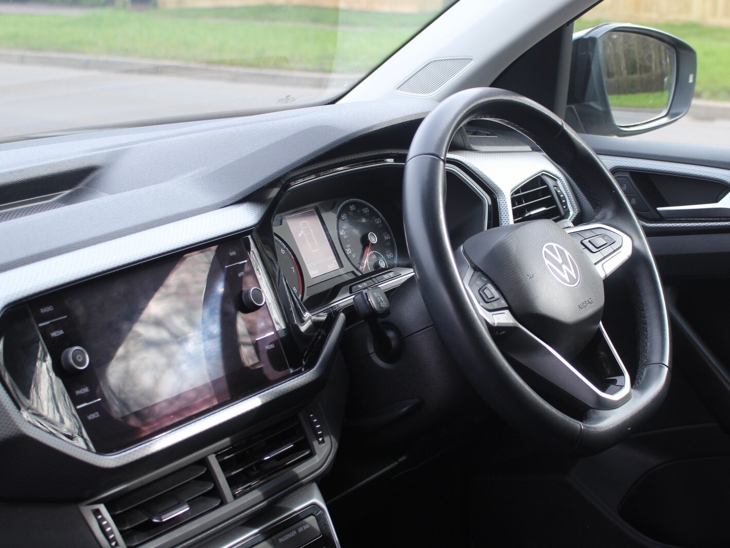 Used Volkswagen T-Cross 2021 for sale - 77872261: Photo 39