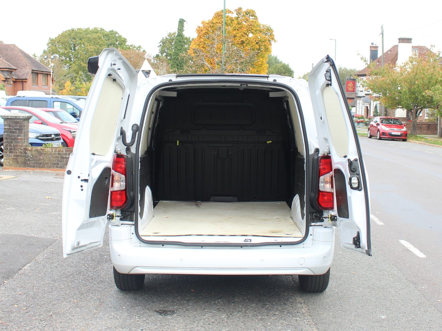 Used Citroen Berlingo 2024 for sale - 76273783: Photo 14