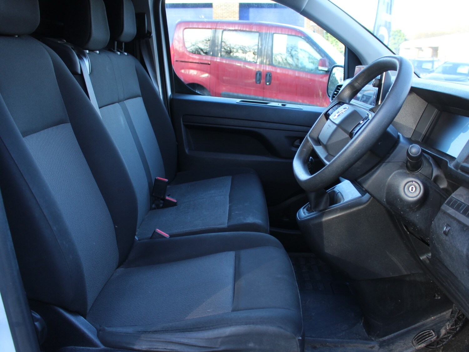 Used Vauxhall Vivaro 2024 for sale - 77421240: Photo 5
