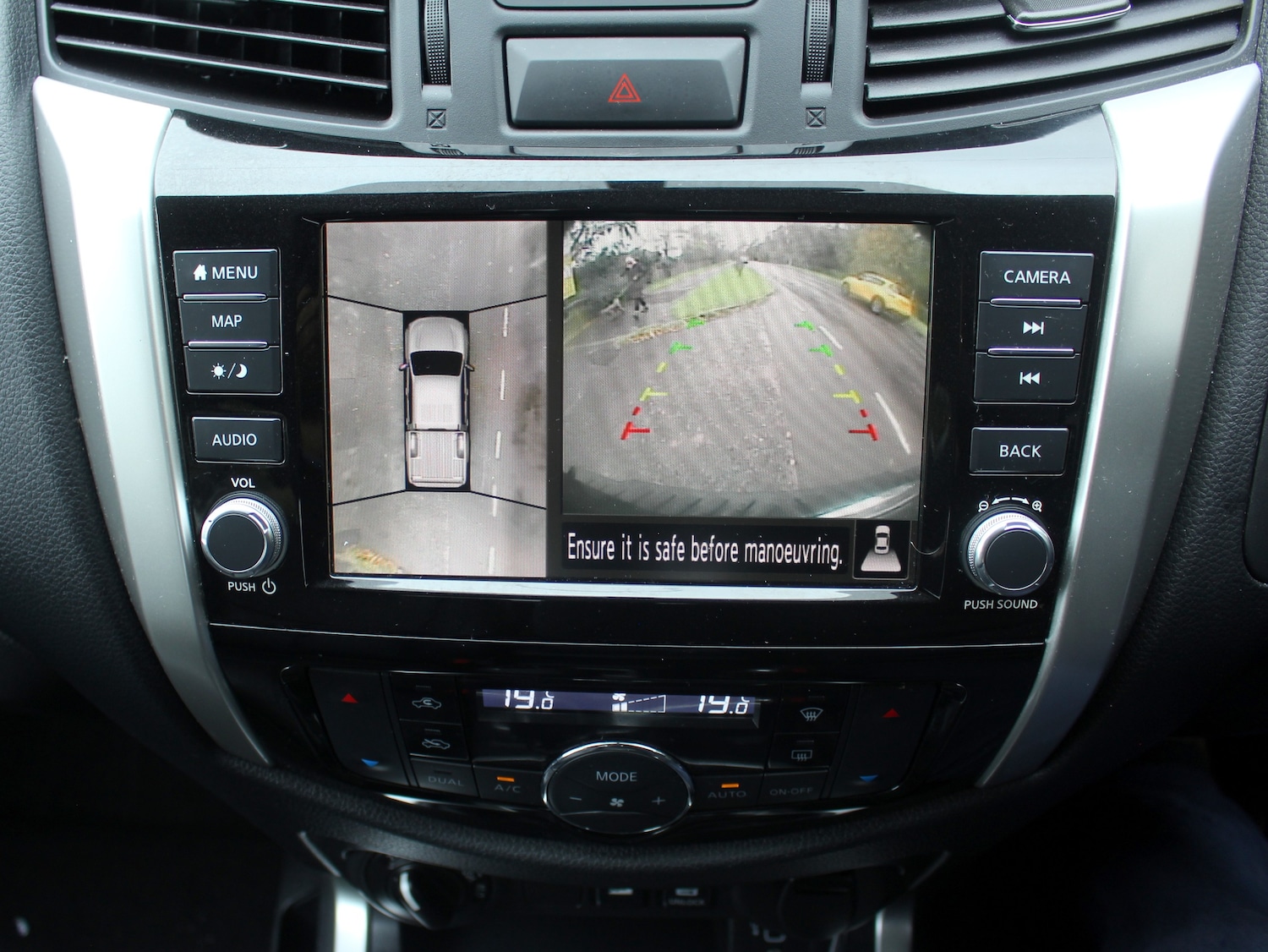 Used Nissan Navara 2021 for sale - 76416509: Photo 14