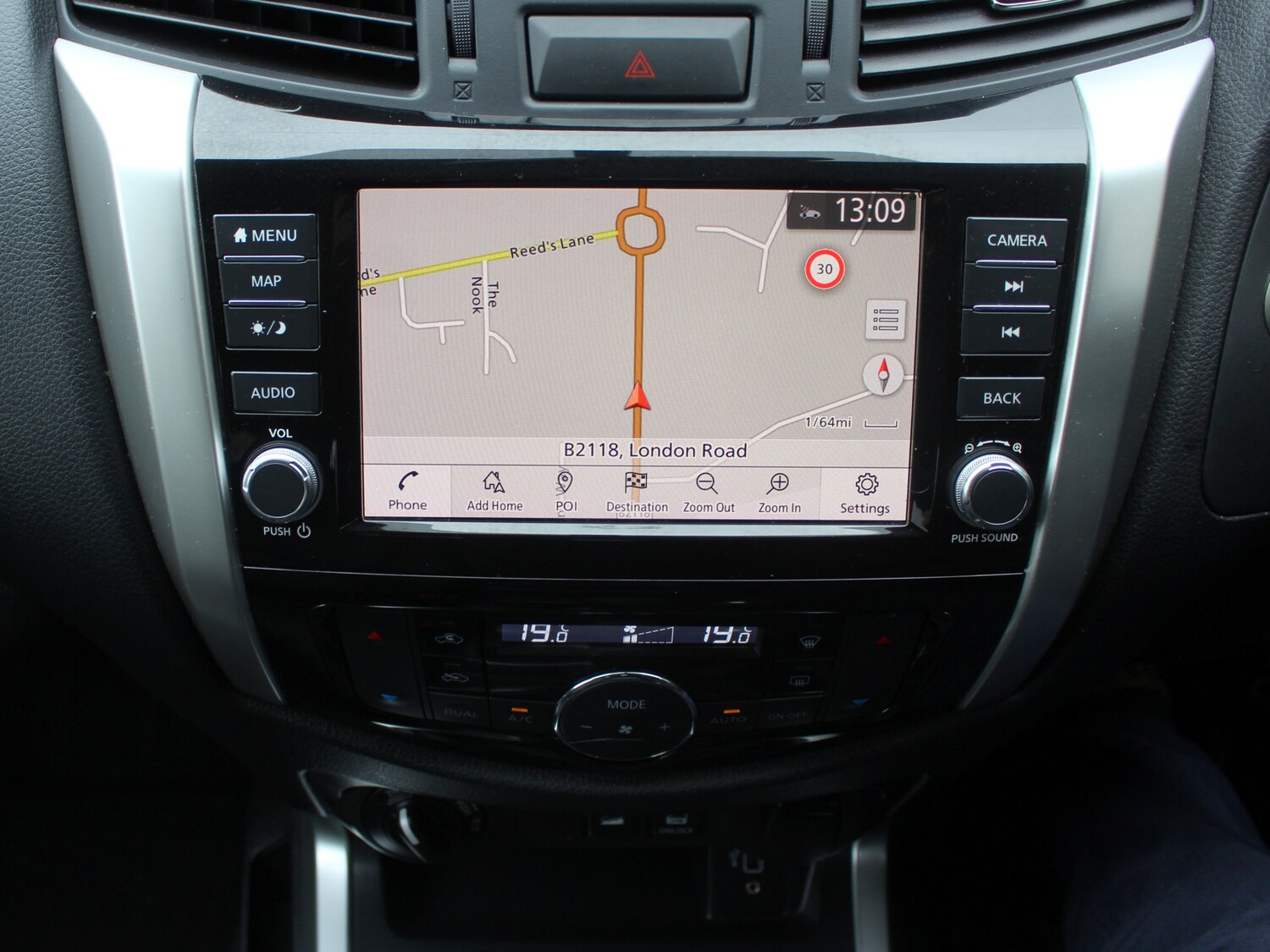 Used Nissan Navara 2021 for sale - 76416509: Photo 40