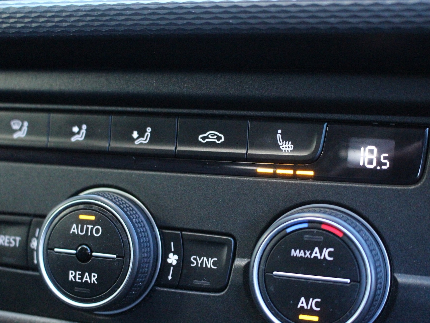 Used Volkswagen Transporter Shuttle 2021 for sale - 77931788: Photo 64