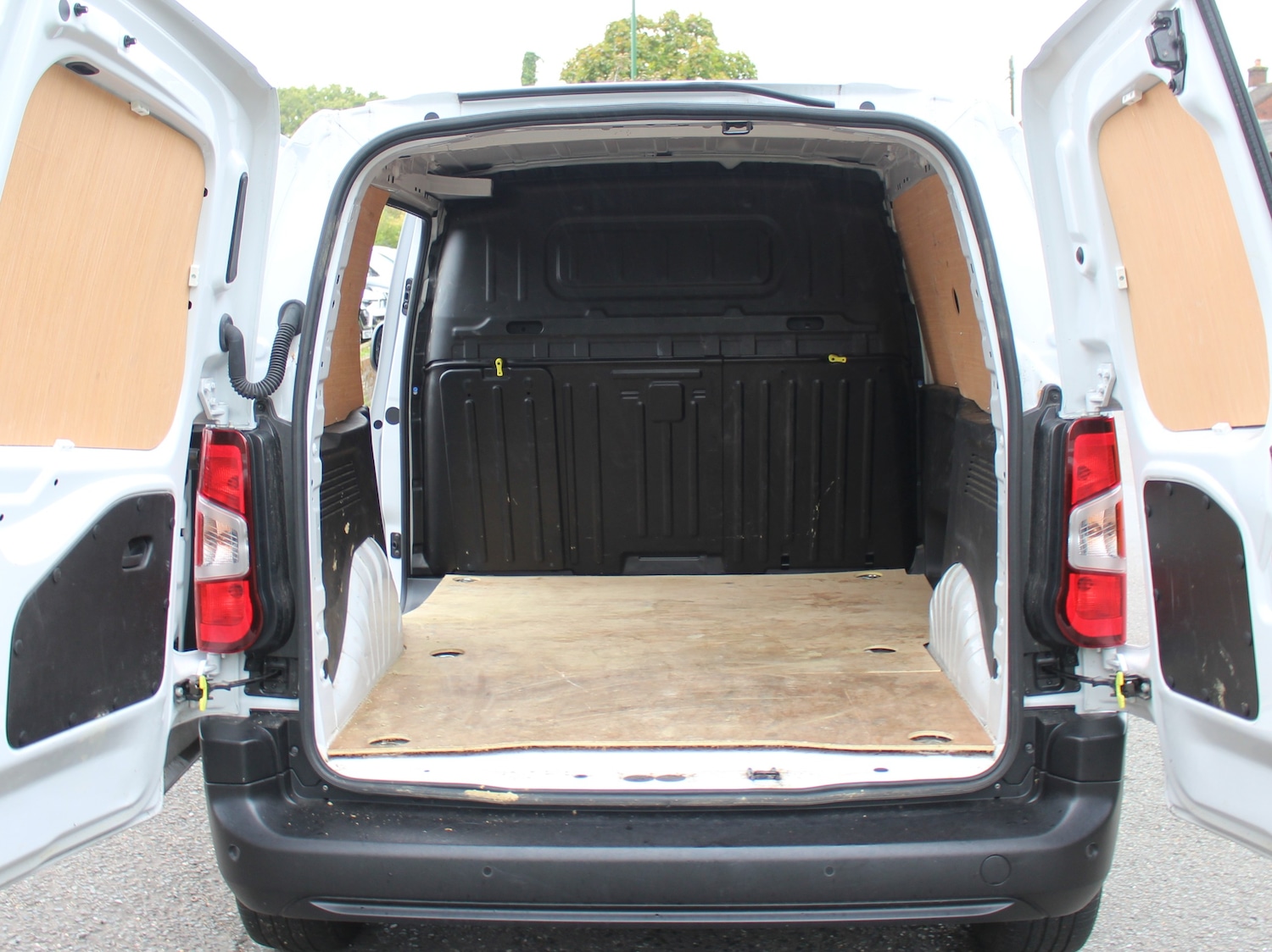 Used Vauxhall Combo 2024 for sale - 75974967: Photo 34