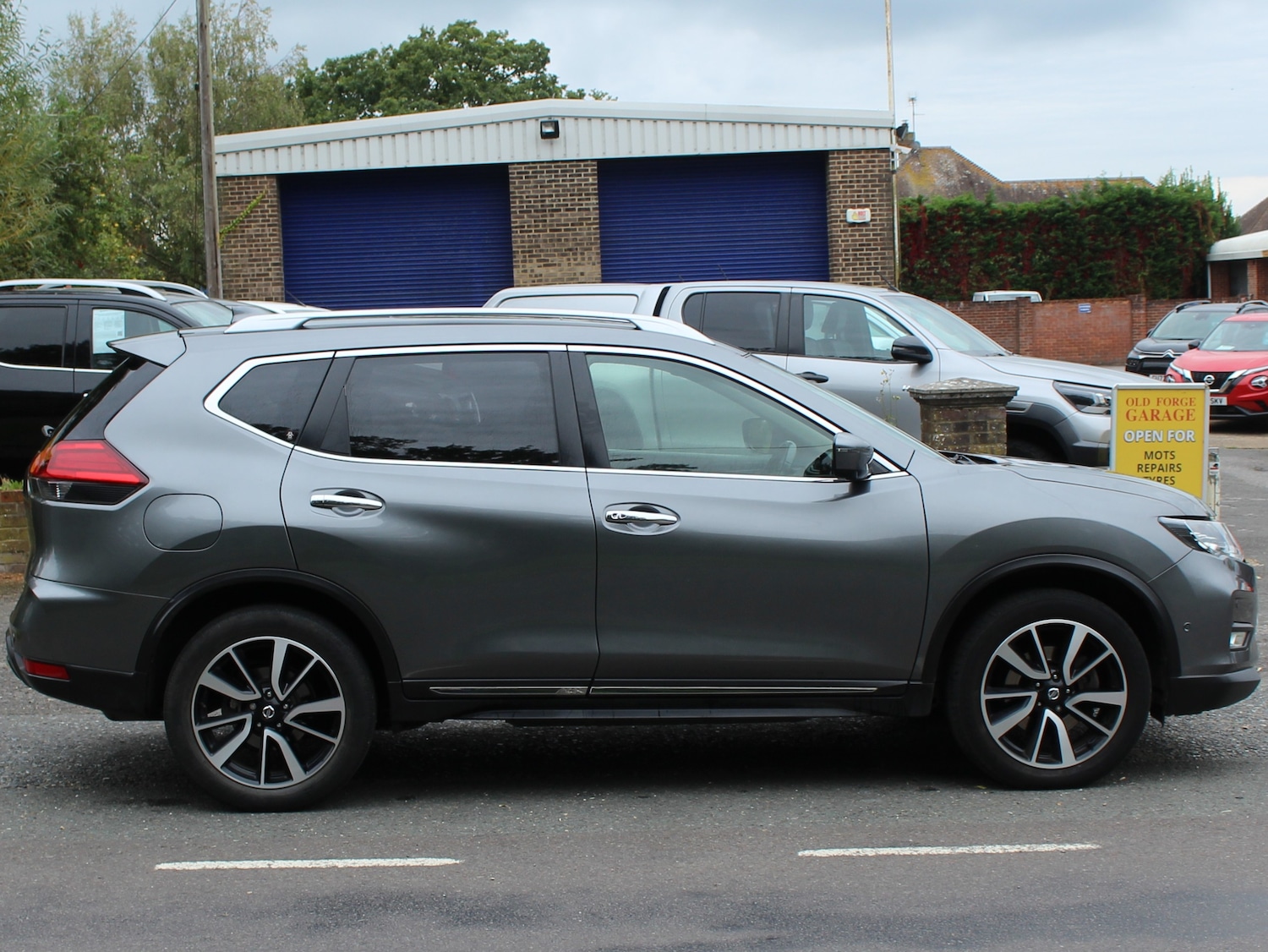 Used Nissan X-Trail 2020 for sale - 76097329: Photo 32