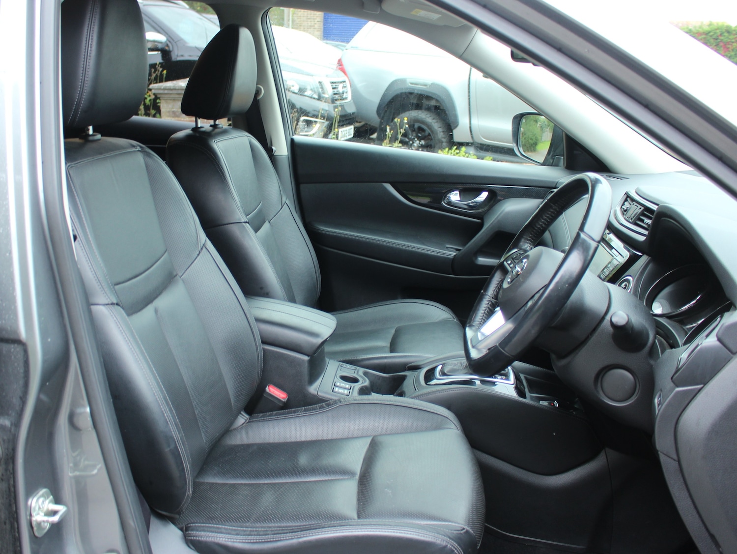 Used Nissan X-Trail 2020 for sale - 76097329: Photo 40