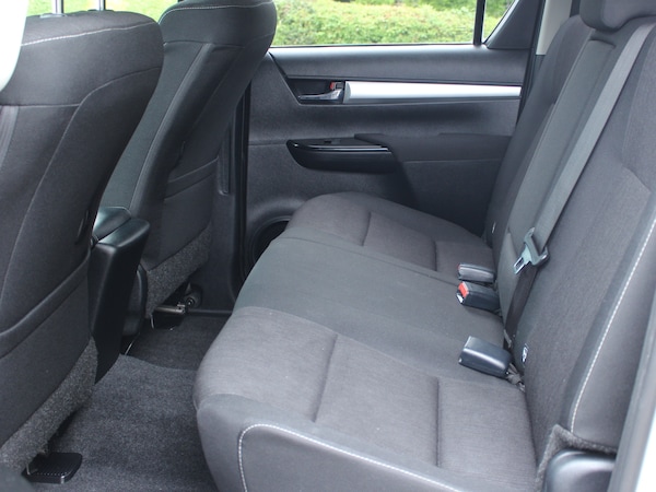 Used Toyota Hilux 2022 for sale - 74917481: Photo 14