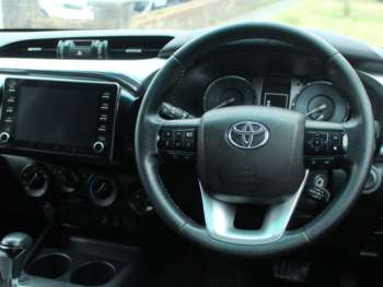 Used Toyota Hilux 2022 for sale - 74917481: Photo