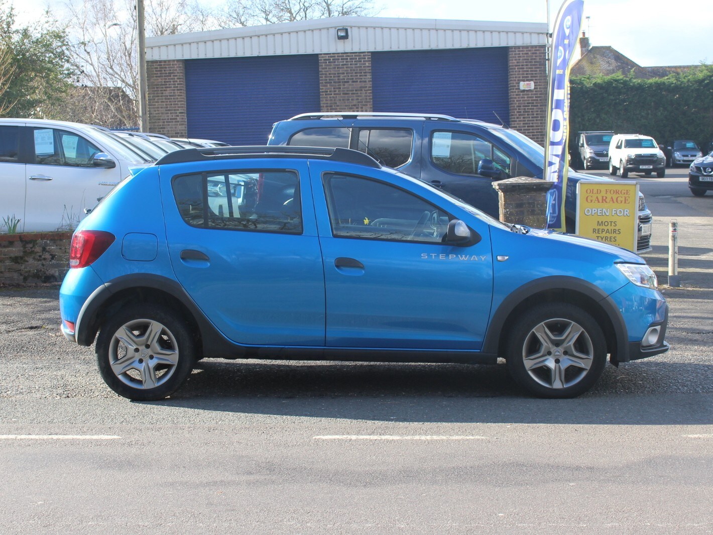 Used Dacia Sandero Stepway 2017 for sale - 77703304: Photo 23