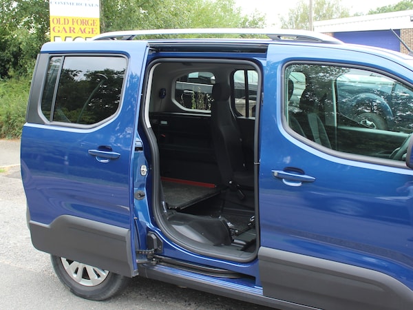 Used Peugeot Rifter 2021 for sale - 75655691: Photo 29