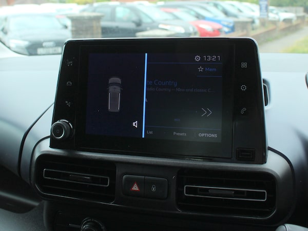 Used Peugeot Rifter 2021 for sale - 75655691: Photo 31