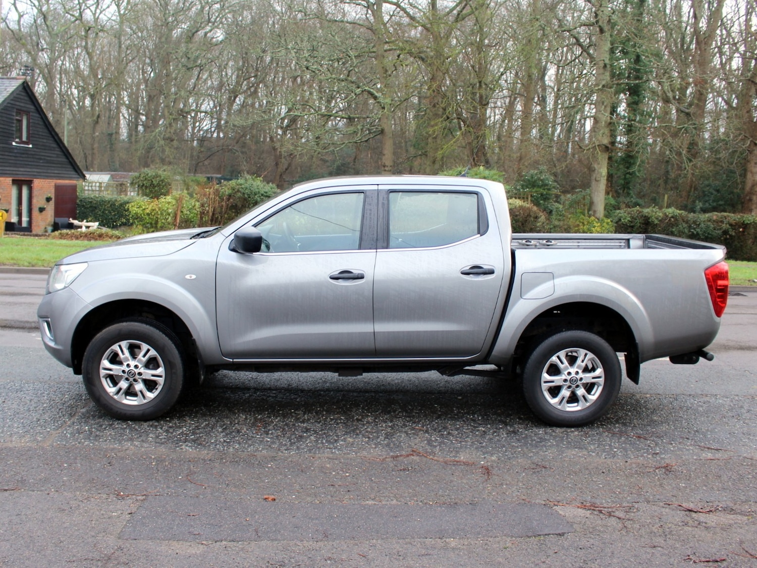 Used Nissan Navara 2021 for sale - 77355188: Photo 2