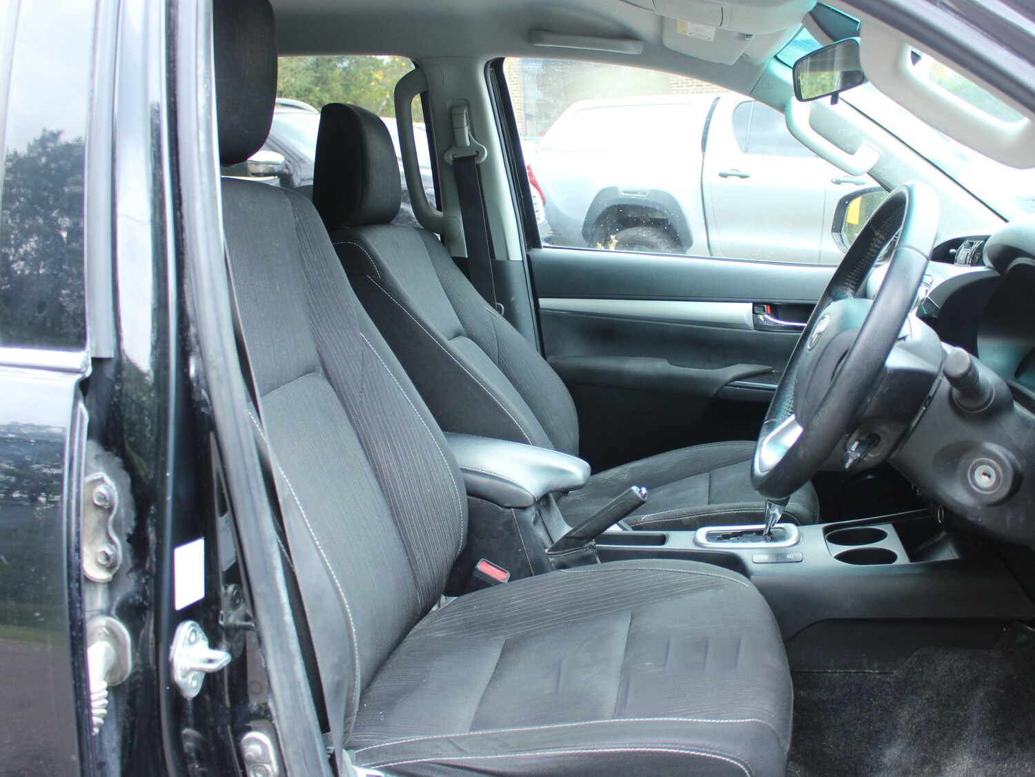 Vehicle 33