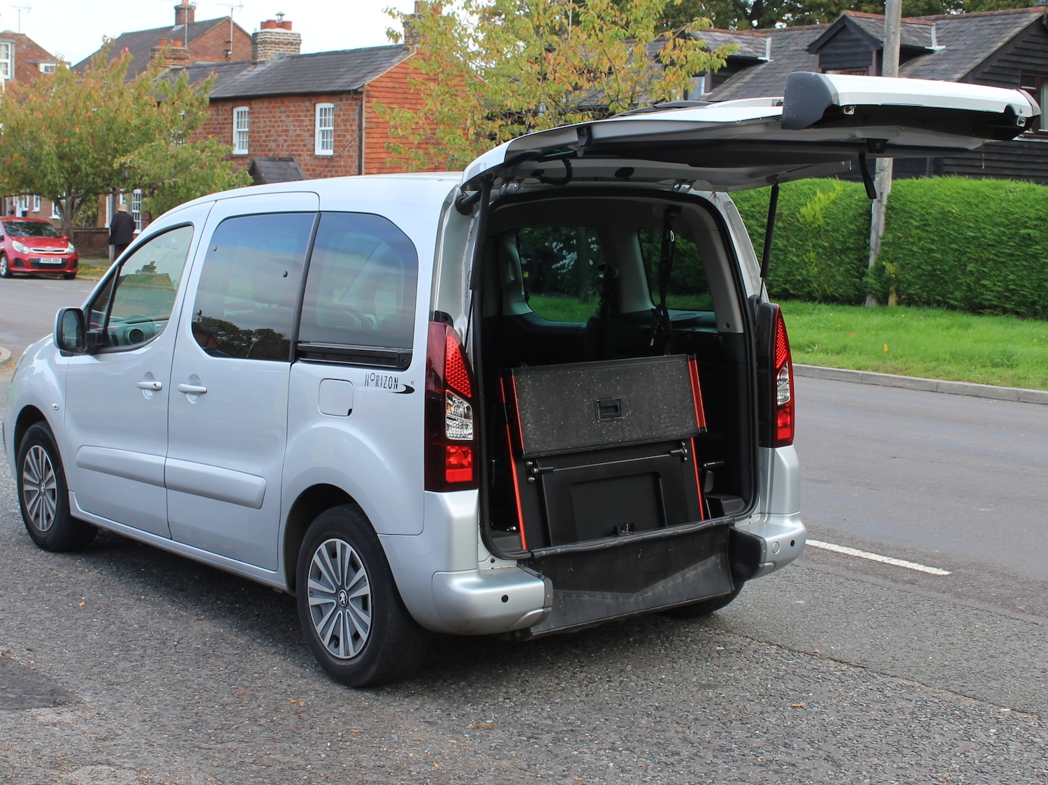 Used Peugeot Partner Tepee 2017 for sale - 76273800: Photo 11