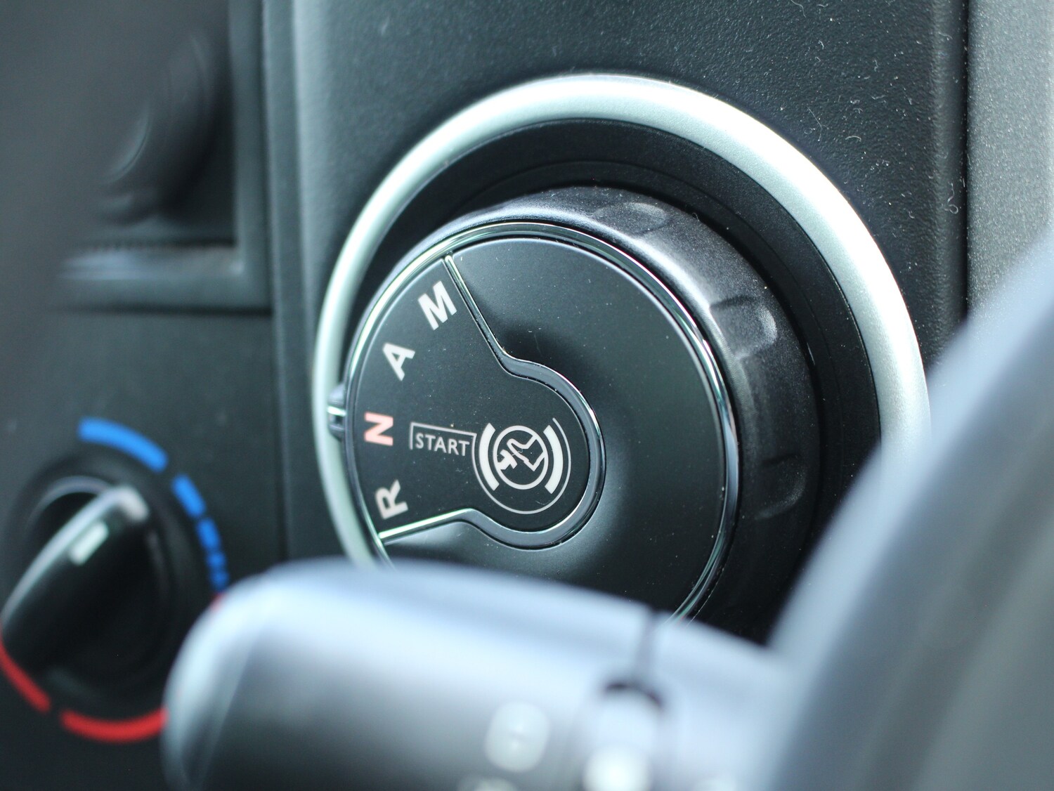 Used Peugeot Partner Tepee 2017 for sale - 76273800: Photo 14