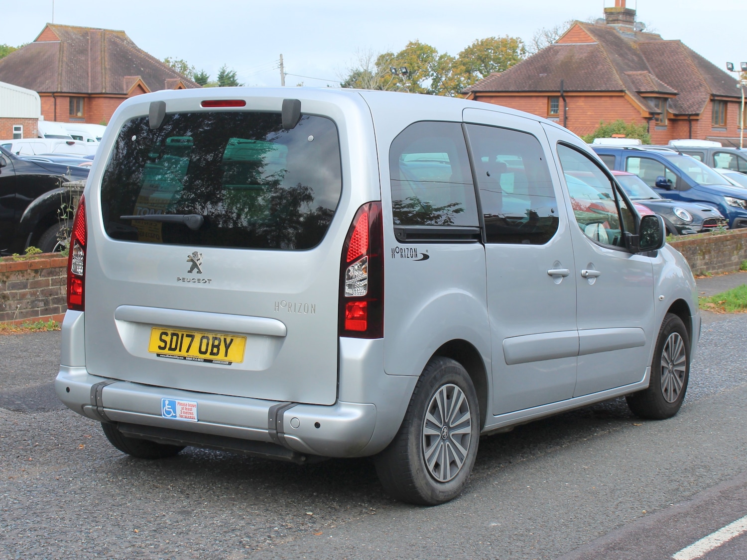 Used Peugeot Partner Tepee 2017 for sale - 76273800: Photo 9