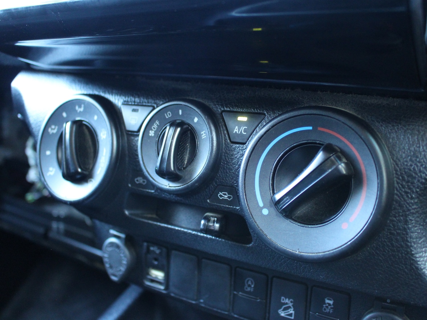 Used Toyota Hilux 2021 for sale - 76064987: Photo 10