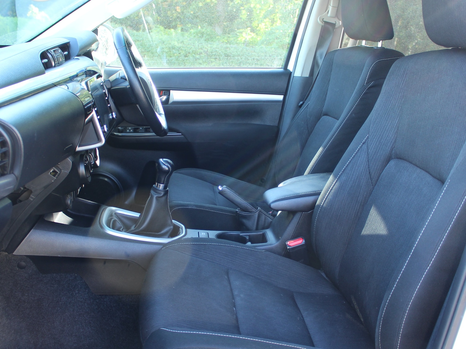 Used Toyota Hilux 2021 for sale - 76064987: Photo 35