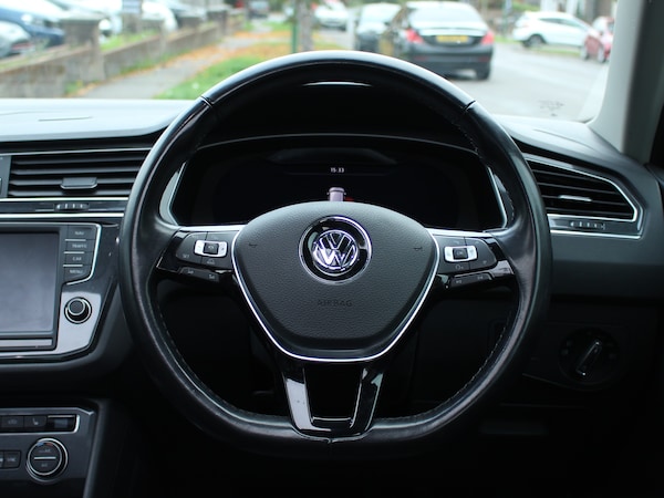Used Volkswagen Tiguan 2017 for sale - 76273669: Photo 10