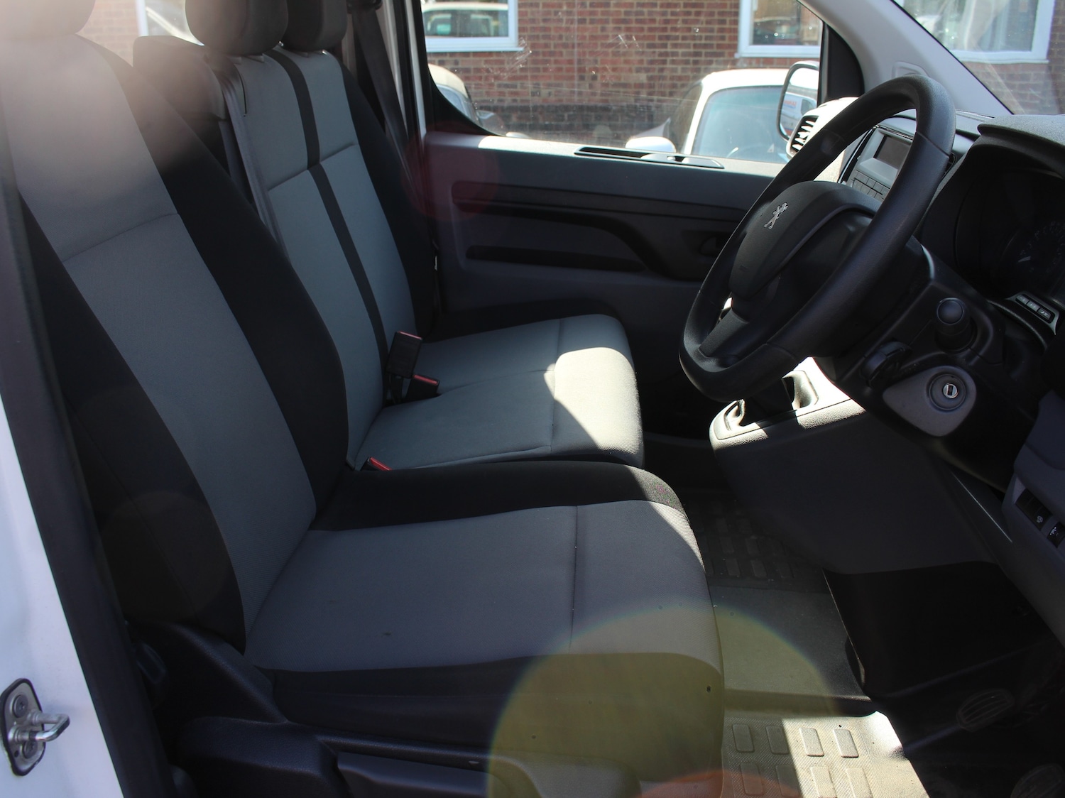 Used Peugeot Expert 2019 for sale - 74646012: Photo 52