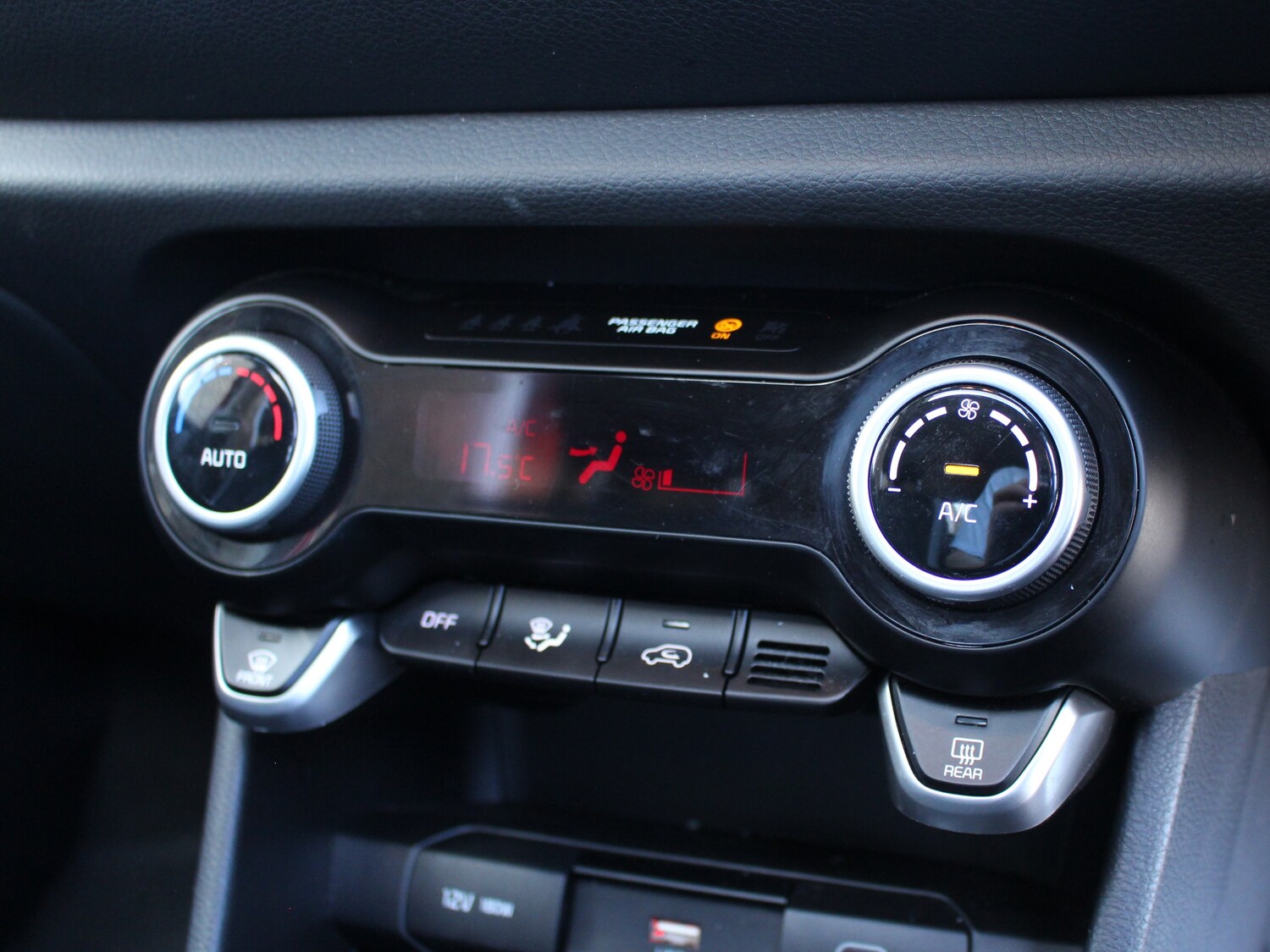 Used Kia Picanto 2024 for sale - 75999329: Photo 54