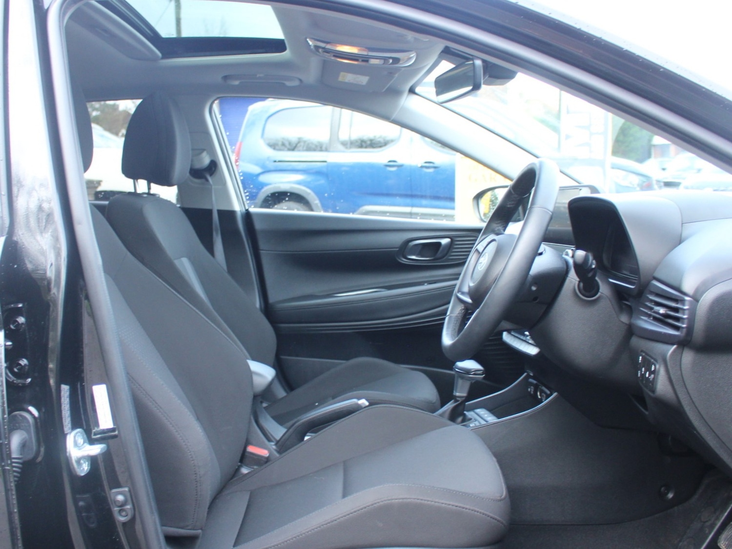 Used Hyundai i20 2025 for sale - 77450893: Photo 41