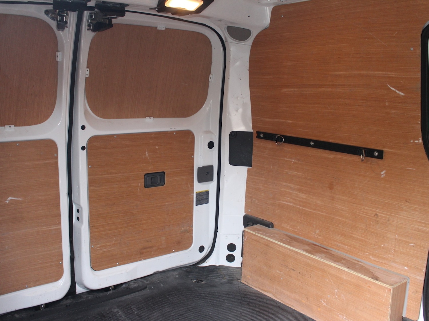 Used Nissan e-NV200 2021 for sale - 76961907: Photo 15