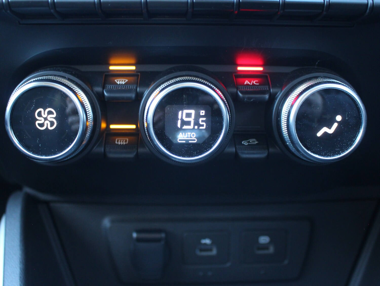 Used Dacia Duster 2022 for sale - 76577404: Photo 39