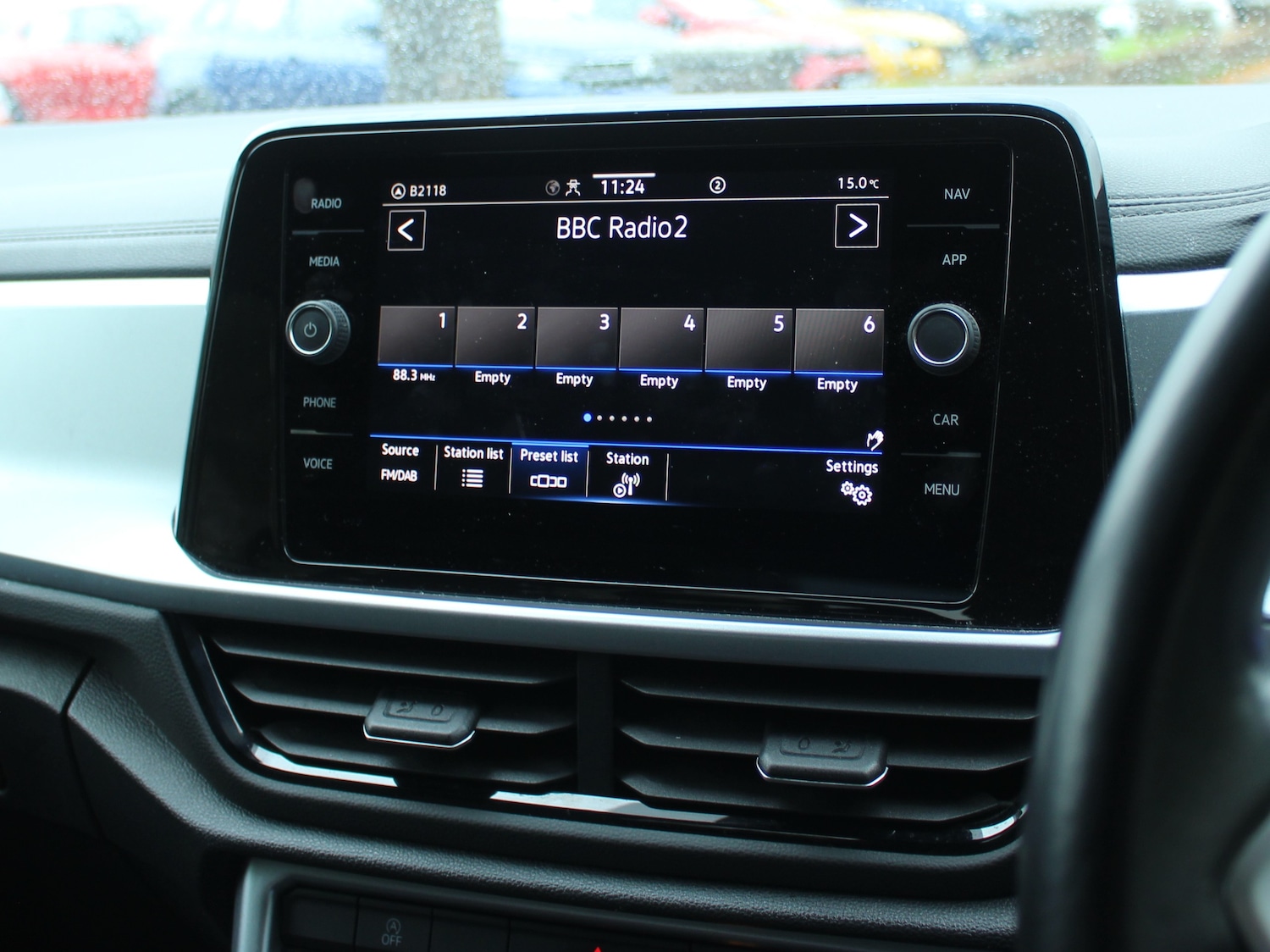 Used Volkswagen T-Roc 2022 for sale - 76292911: Photo 22