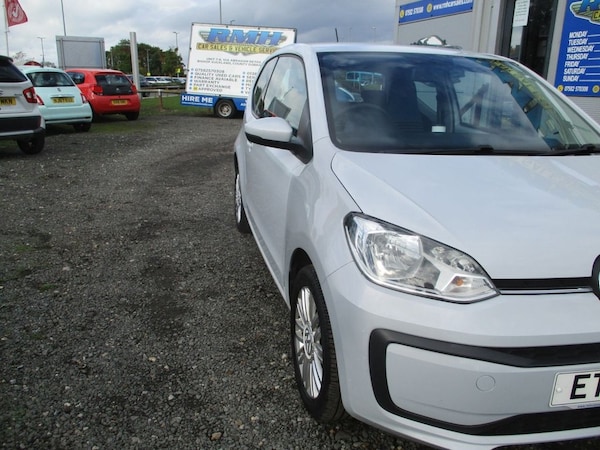 Used Volkswagen up! 2017 for sale - 76132347: Photo 3