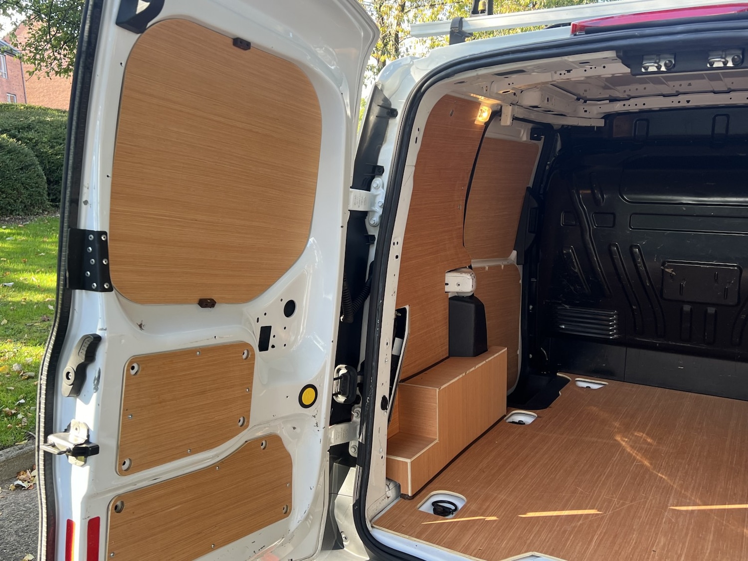 Used Ford Transit Connect 2017 for sale - 76793885: Photo 16