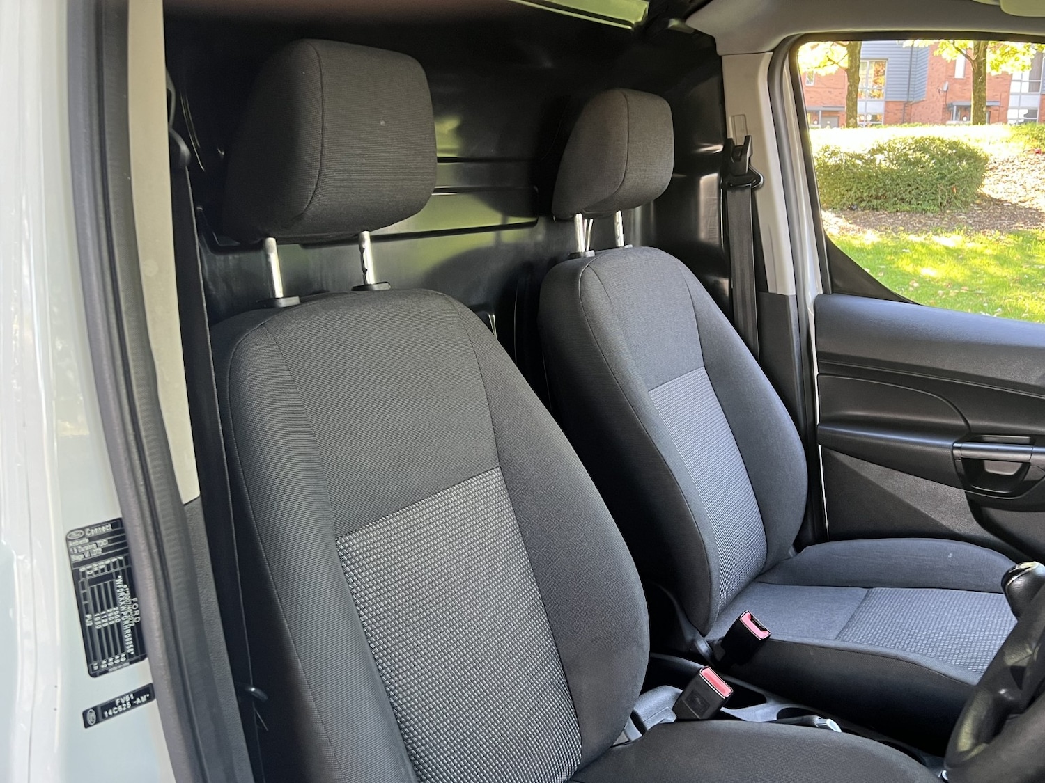 Used Ford Transit Connect 2017 for sale - 76793885: Photo 23