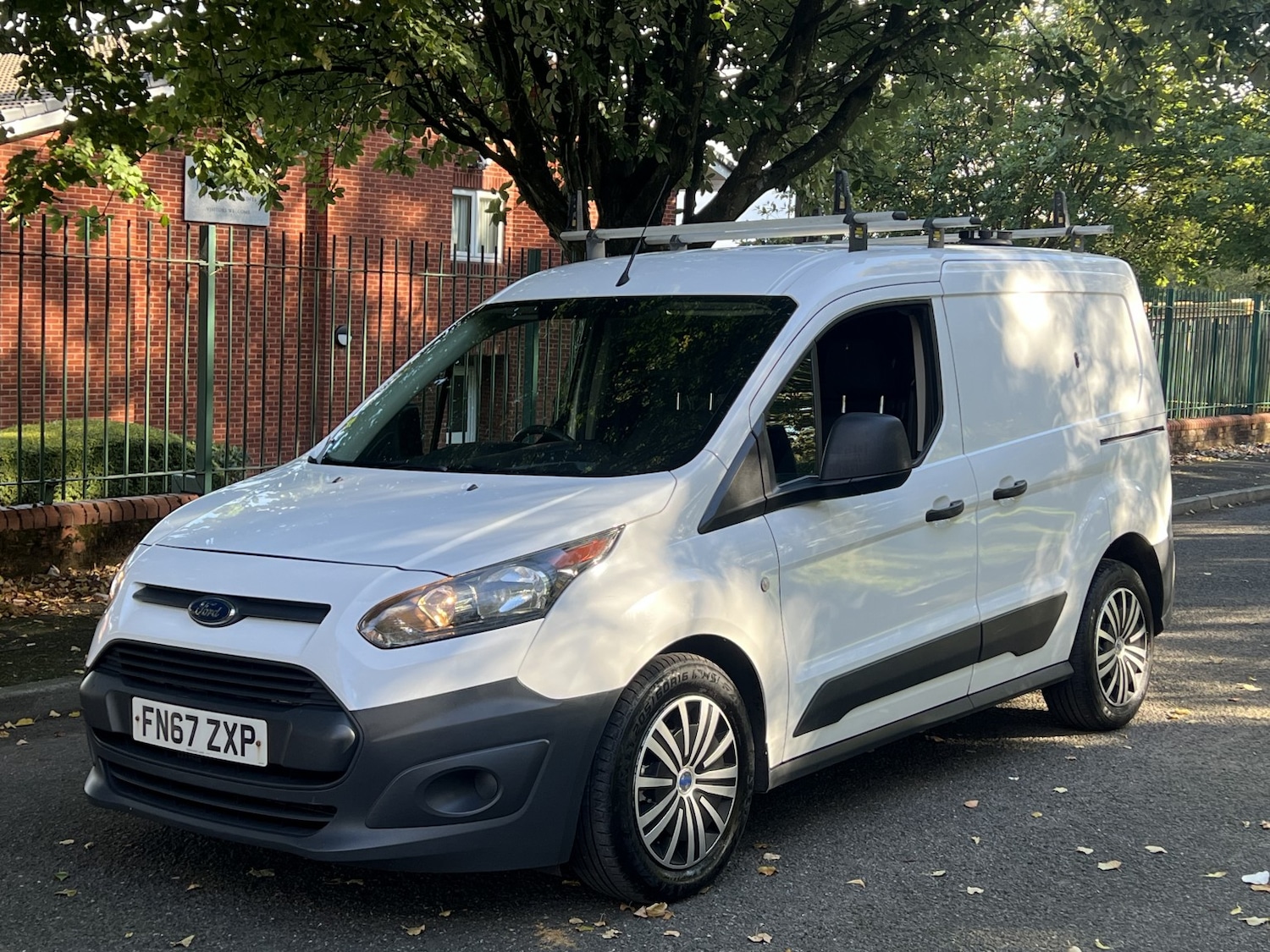 Used Ford Transit Connect 2017 for sale - 76793885: Photo 5