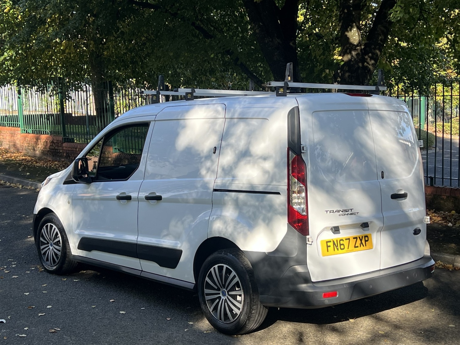 Used Ford Transit Connect 2017 for sale - 76793885: Photo 8