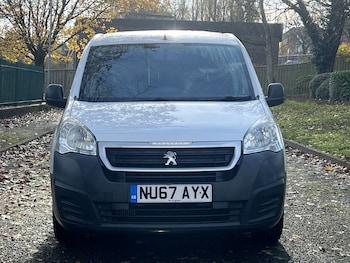 Used Peugeot Partner 2017 for sale - 76769272: Photo