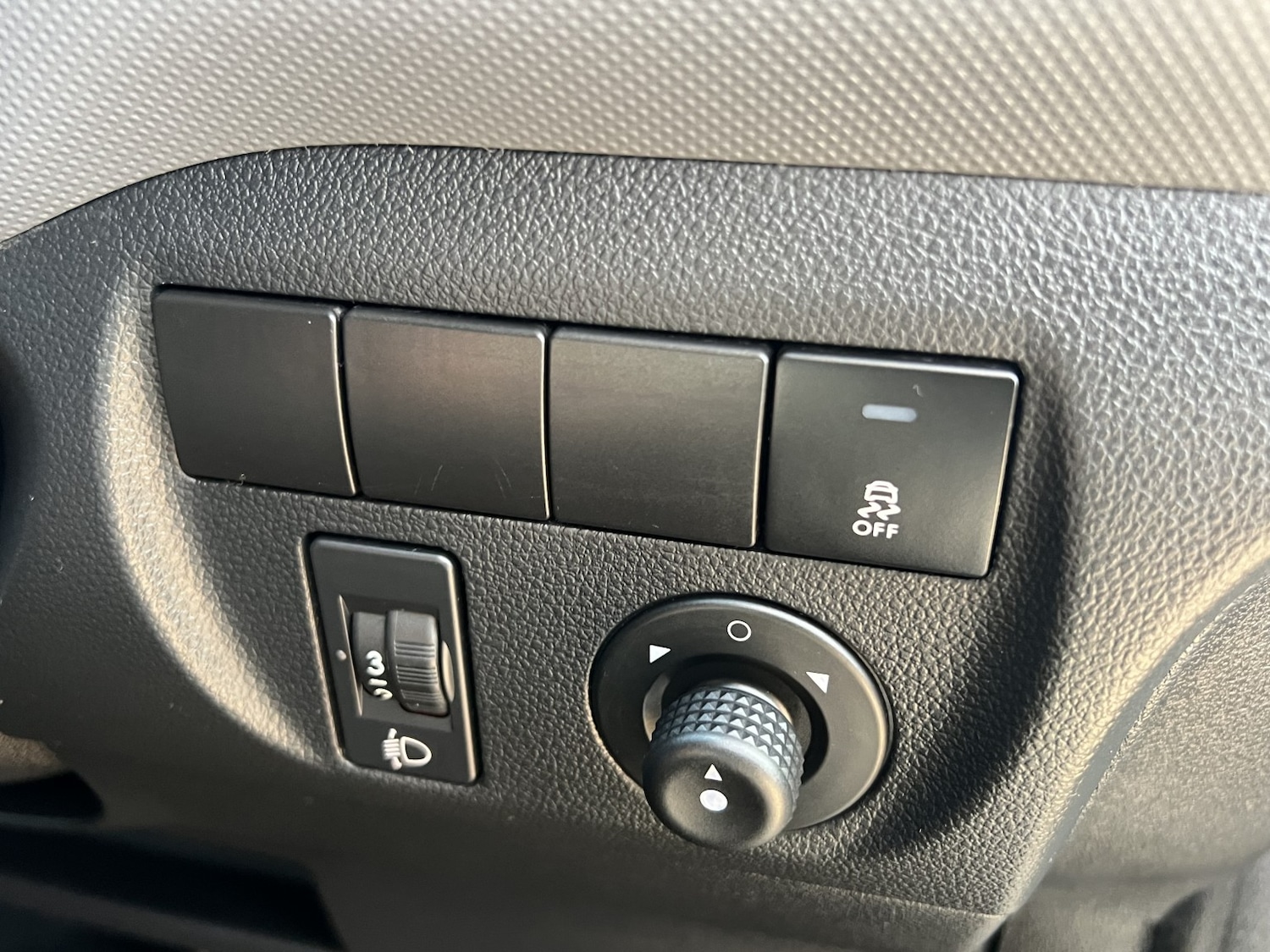 Used Peugeot Partner 2017 for sale - 76769272: Photo 43