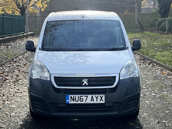 Used Peugeot Partner 2017 for sale - 76769272: Photo