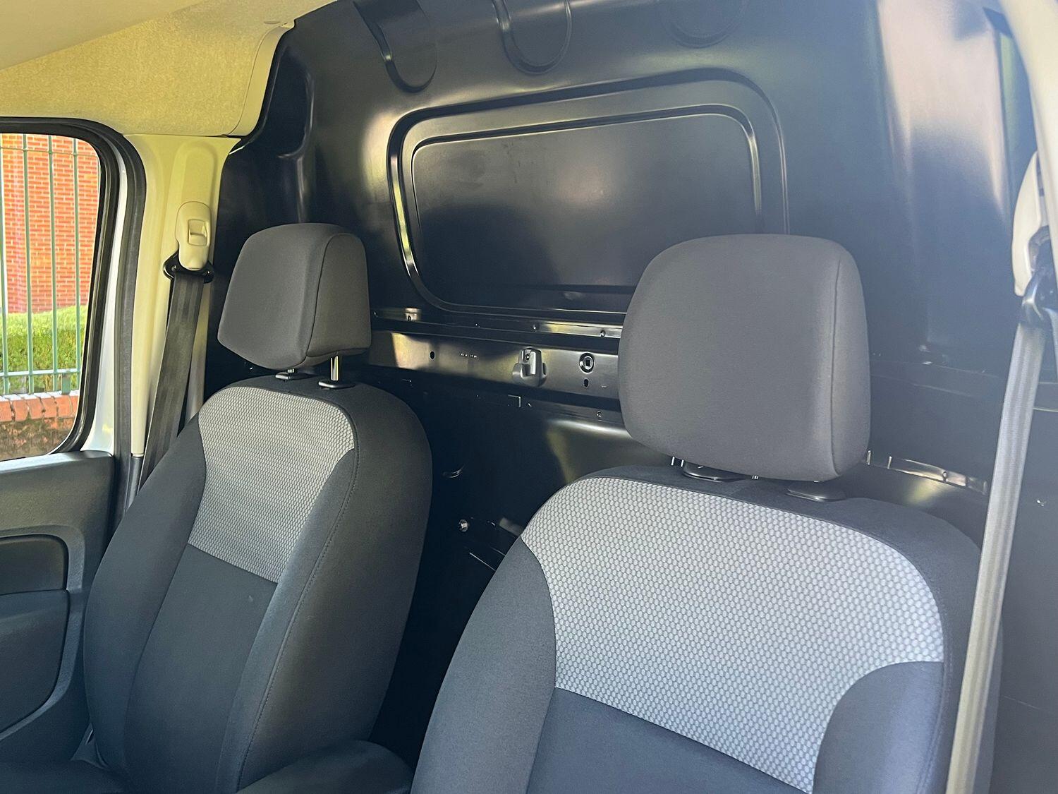 Used Nissan NV250 2020 for sale - 76618592: Photo 21