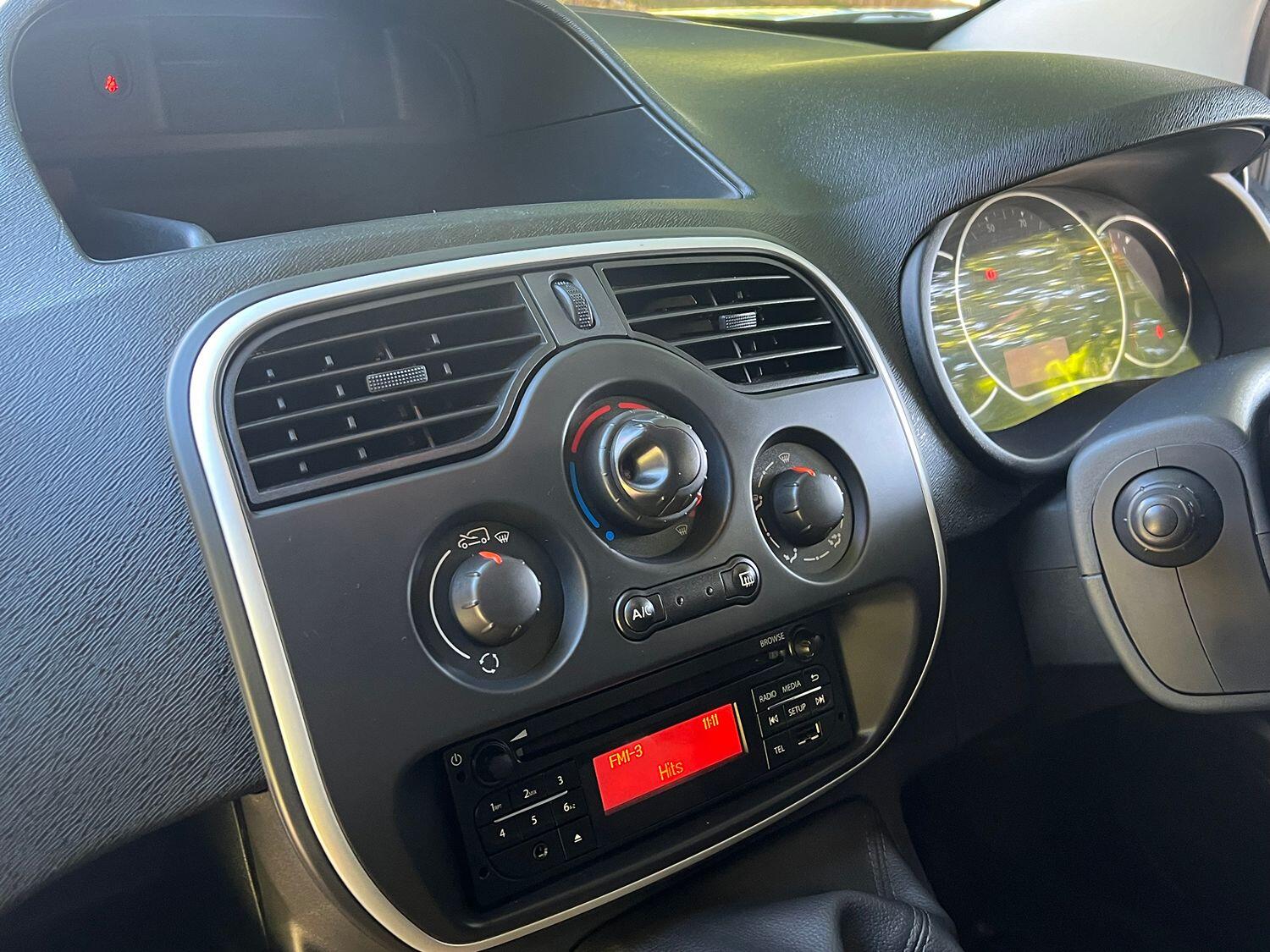 Used Nissan NV250 2020 for sale - 76618592: Photo 37