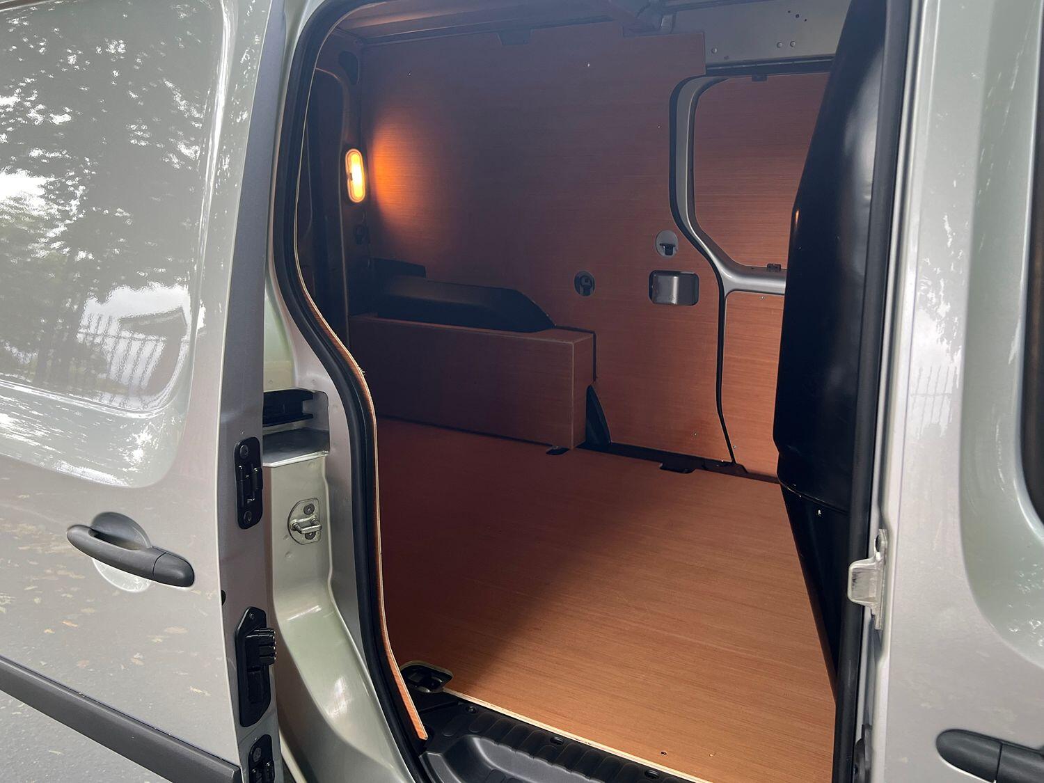 Used Nissan NV250 2020 for sale - 76618592: Photo 51