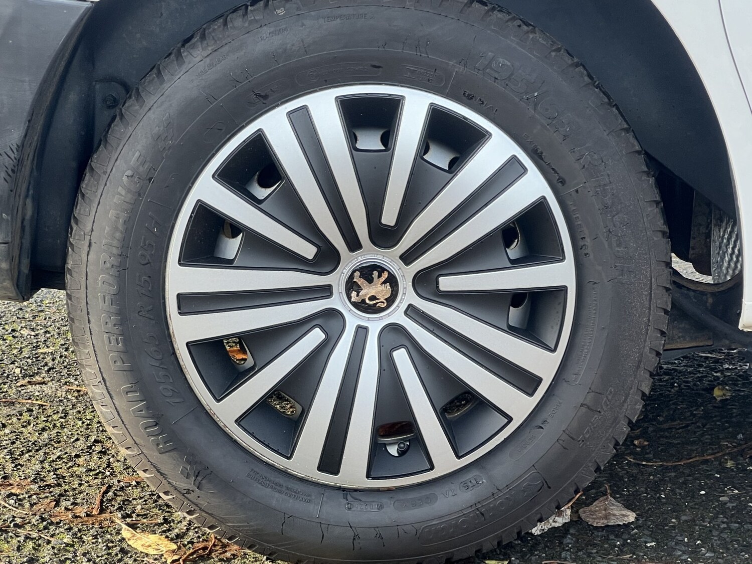 Used Peugeot Partner 2017 for sale - 76618682: Photo 37