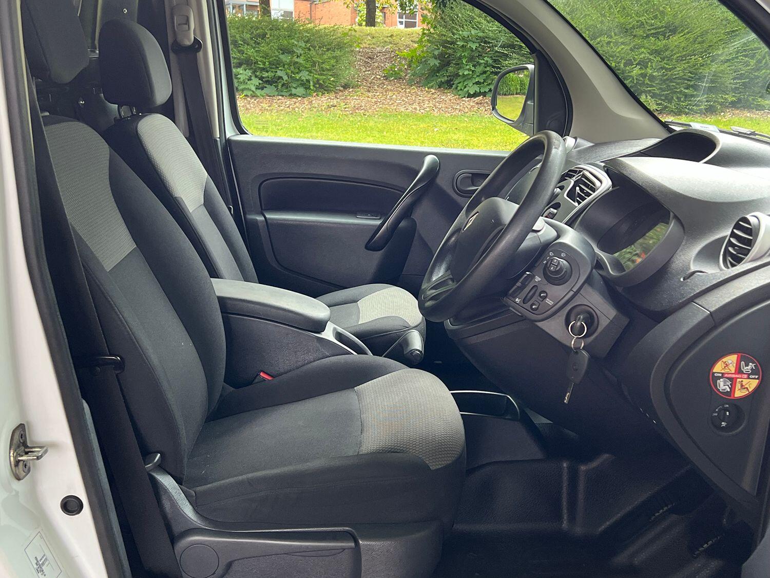 Used Renault Kangoo 2019 for sale - 76618717: Photo 22