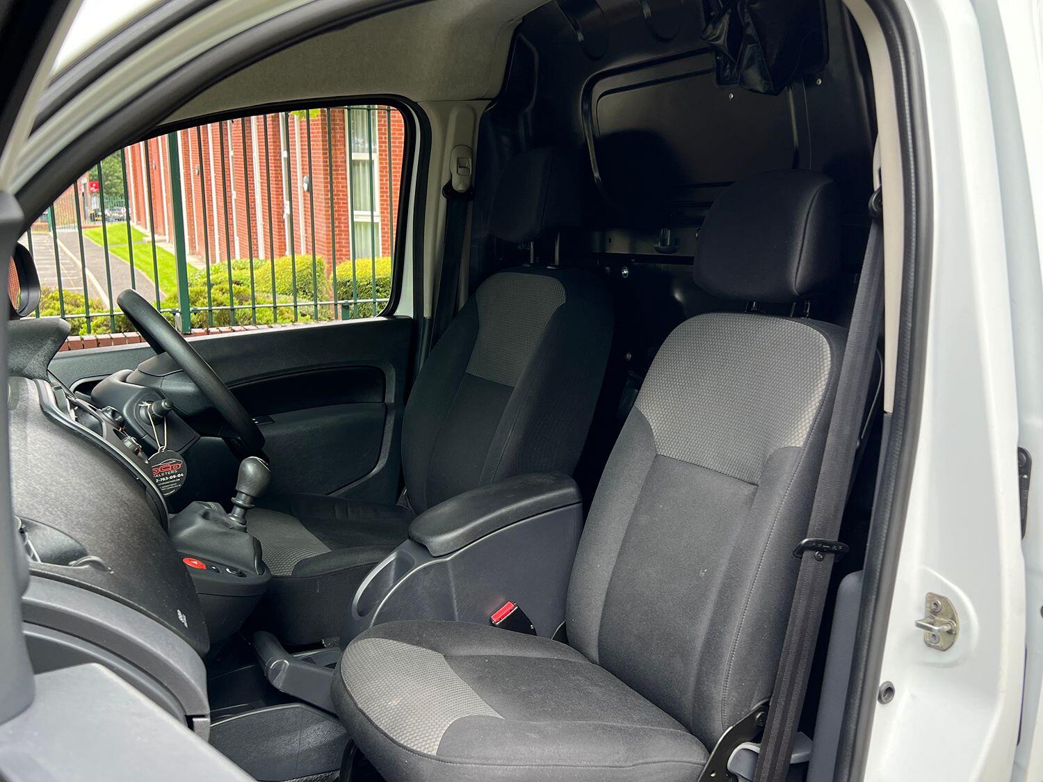 Used Renault Kangoo 2019 for sale - 76618717: Photo 24