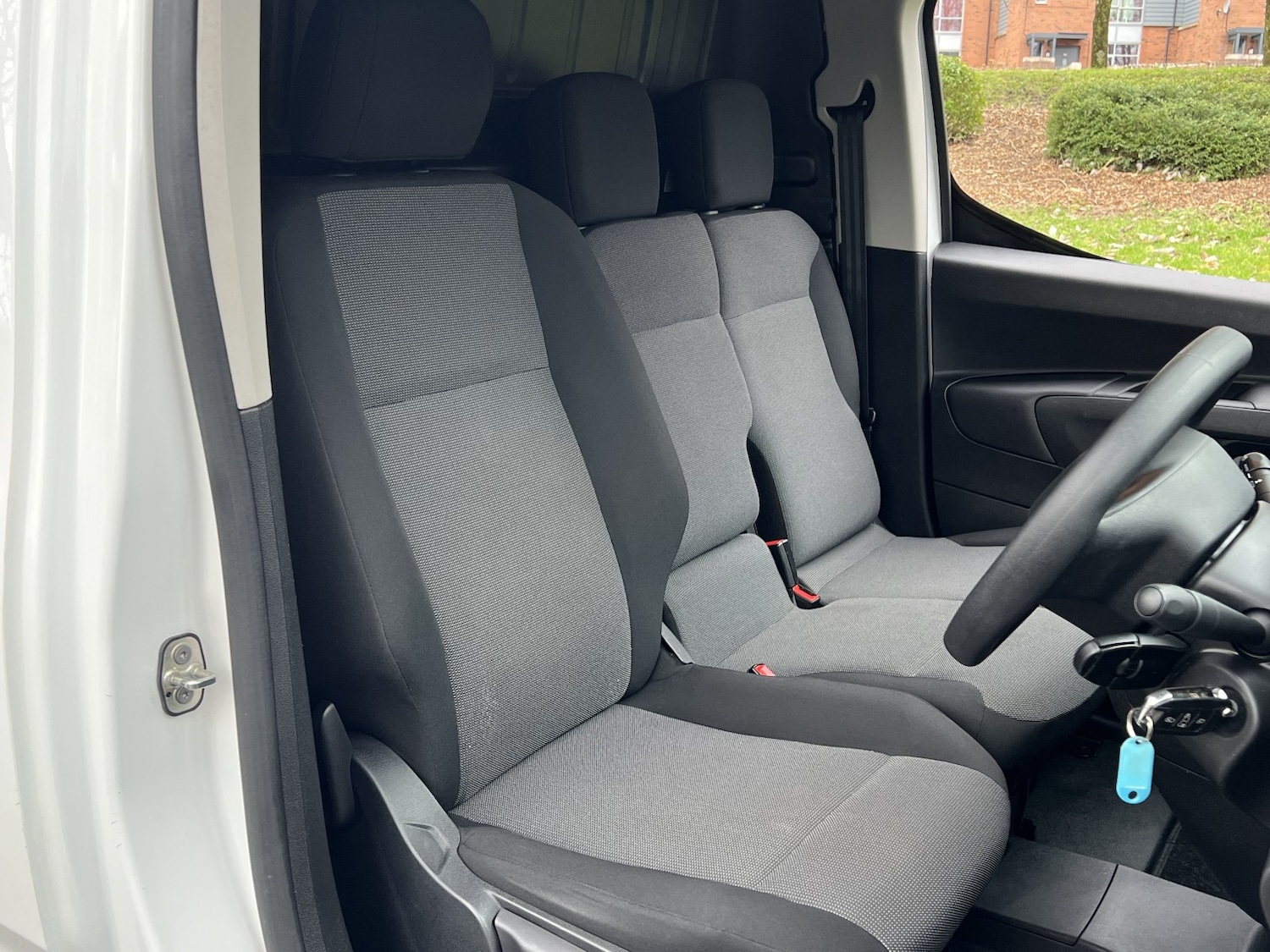 Used Peugeot Partner 2019 for sale - 77508441: Photo 17