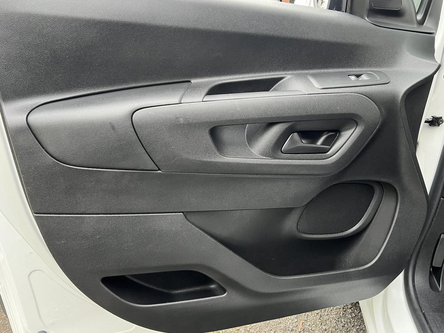 Used Peugeot Partner 2019 for sale - 77508441: Photo 24