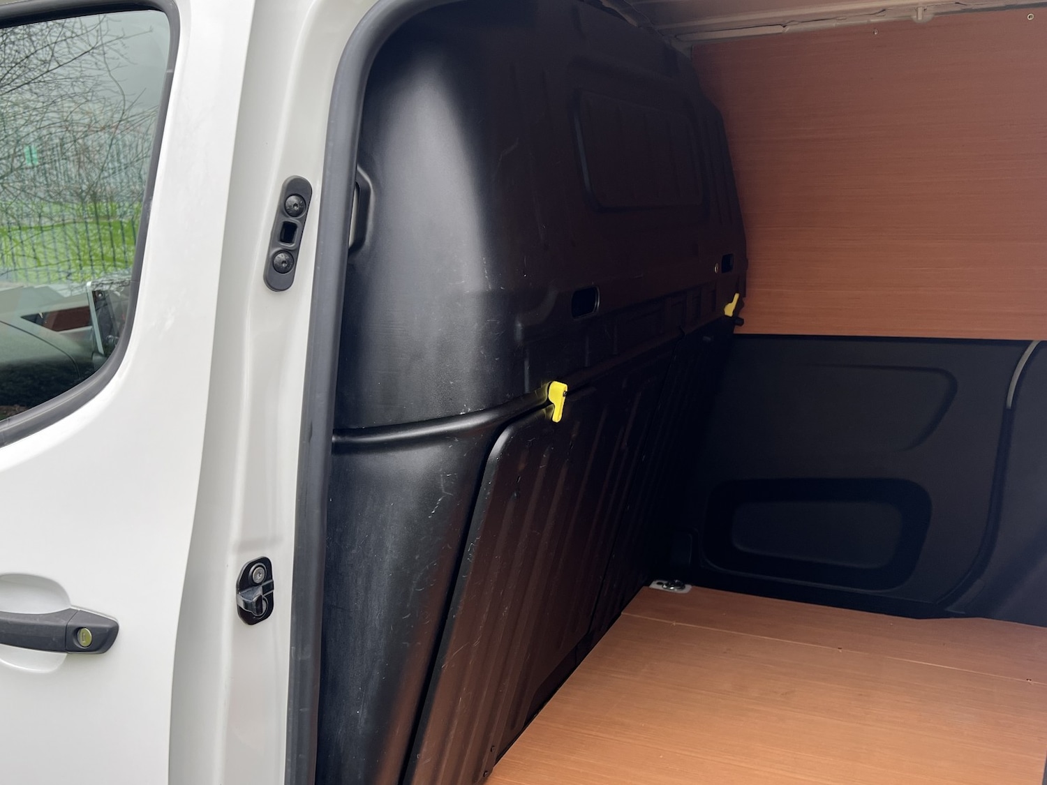 Used Peugeot Partner 2019 for sale - 77508441: Photo 35