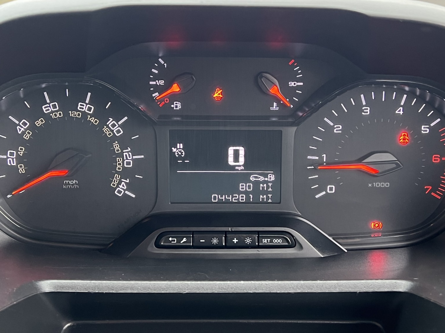 Used Peugeot Partner 2019 for sale - 77508441: Photo 46