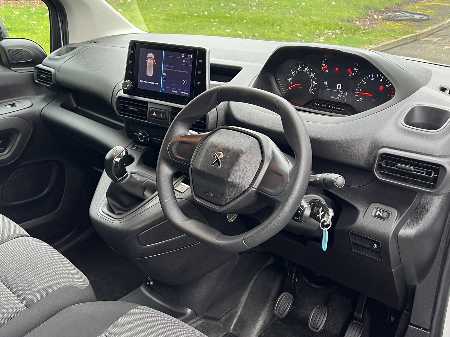 Used Peugeot Partner 2019 for sale - 77508441: Photo 9