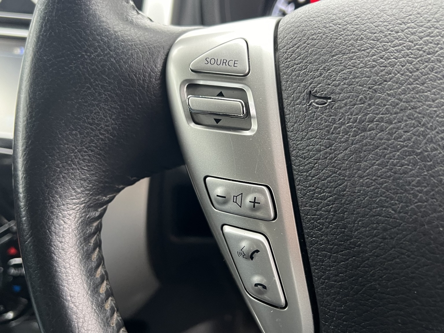 Used Nissan Note 2015 for sale - 77508399: Photo 31